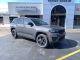 New 2025 Jeep Grand Cherokee Limited w/ Luxury Tech Group II image 2