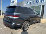 Used 2024 Lincoln Navigator Reserve image 4
