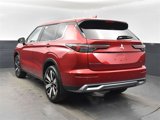 New 2025 Mitsubishi Outlander SE image 3
