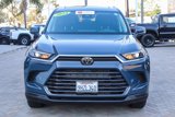 Used 2024 Toyota Grand Highlander XLE image 2