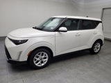 Used 2023 Kia Soul LX w/ LX Technology Package image 2