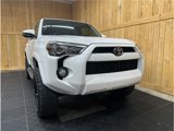 Used 2015 Toyota 4Runner SR5 Premium image 3