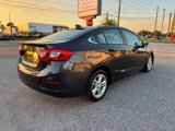 Used 2017 Chevrolet Cruze LT image 6