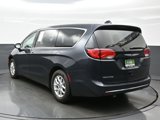 Used 2020 Chrysler Pacifica Touring w/ Cold Weather Group image 4