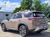 New 2025 Nissan Pathfinder Platinum image 3