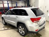 Used 2012 Jeep Grand Cherokee Overland image 4