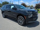 New 2025 Chevrolet Suburban High Country image 3
