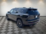 New 2026 Chevrolet Traverse High Country w/ LPO, Floor Liner Package image 3