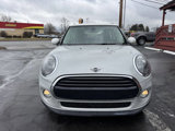 Used 2019 MINI Cooper 2-Door Hardtop image 2
