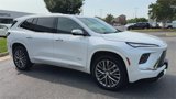 Certified 2025 Buick Enclave Avenir w/ Super Cruise Package image 2
