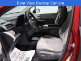 Used 2021 Toyota Sienna LE image 2