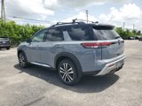 New 2025 Nissan Pathfinder Platinum image 6