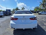 Used 2022 Toyota Camry SE image 6