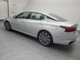 Used 2023 Nissan Altima 2.5 SL image 3