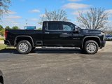 Used 2022 Chevrolet Silverado 2500 High Country image 2
