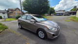 Used 2013 Hyundai Accent GLS image 2