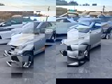 Used 2015 Toyota Camry SE image 2
