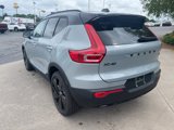 New 2026 Volvo XC40 B5 Ultra image 3