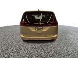 Used 2024 Chrysler Pacifica Limited image 5