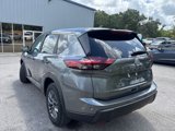 Used 2024 Nissan Rogue S image 4