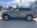 New 2025 Volkswagen Atlas SEL image 2