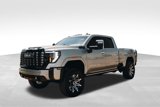 Used 2025 GMC Sierra 3500 Denali Ultimate image 2
