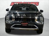 New 2025 Mitsubishi Outlander SEL image 2
