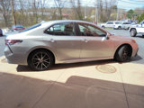 Used 2023 Toyota Camry SE image 5
