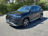New 2025 Volkswagen Tiguan SE image 3