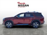New 2025 Nissan Pathfinder Platinum image 3