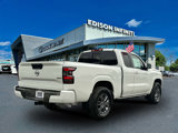 Used 2025 Nissan Frontier SV w/ SV Convenience Package image 4