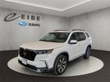 Used 2025 Honda Pilot Elite image 2