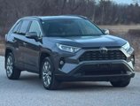 Used 2019 Toyota RAV4 XLE Premium image 3