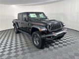 New 2025 Jeep Gladiator Mojave image 3