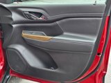 Used 2023 GMC Acadia SLE w/ Driver Convenience Package image 6