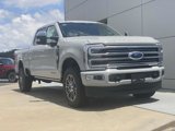 New 2025 Ford F250 4x4 Crew Cab Super Duty image 2
