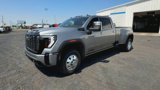 New 2025 GMC Sierra 3500 Denali Ultimate image 4