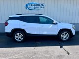 Used 2022 GMC Terrain SLE w/ Driver Convenience Package image 3