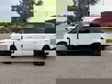 New 2025 Land Rover Range Rover Long Wheelbase SE image 2