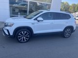 Certified 2022 Volkswagen Taos SE image 3