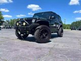 Used 2017 Jeep Wrangler Unlimited Rubicon w/ Connectivity Group image 3
