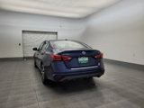 Used 2021 Nissan Altima 2.5 SR w/ SR Premium Package image 6