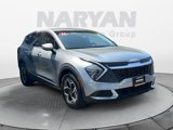Used 2024 Kia Sportage LX image 2