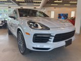 Used 2022 Porsche Cayenne Coupe image 3