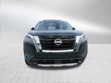 New 2025 Nissan Pathfinder Platinum image 3