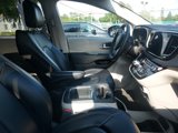 Used 2023 Chrysler Pacifica Touring-L image 5