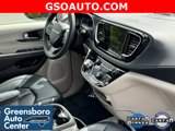 Used 2023 Chrysler Pacifica Touring-L image 5