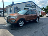 Used 2017 Ford Explorer XLT w/ Equipment Group 201A image 2