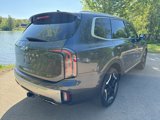 Certified 2023 Kia Telluride EX w/ EX Captain's Chair Package image 3