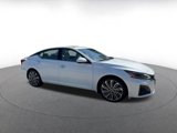 Used 2024 Nissan Altima 2.5 SL image 2